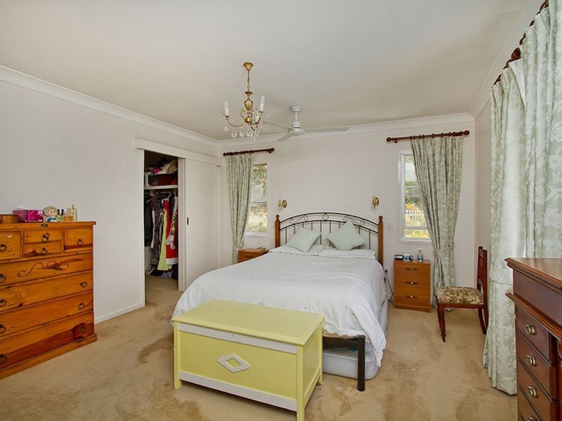 28 Ballow Street, Coolangatta QLD 4225