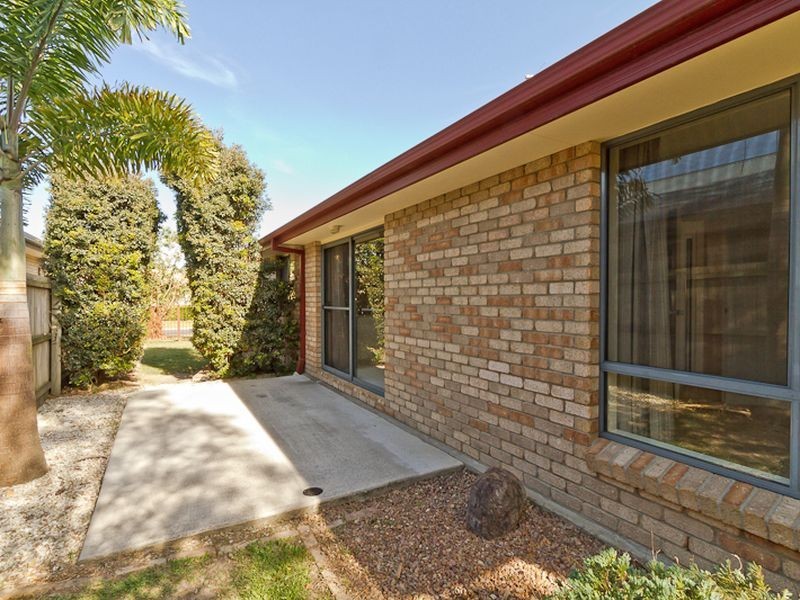 12 Cook Crescent, Tweed Heads South NSW 2486