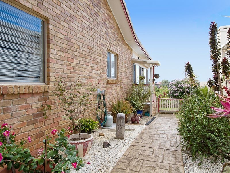 32 Warringa Drive, Bilambil Heights NSW 2486