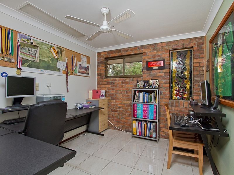 21 Widgee Avenue, Banora Point NSW 2486