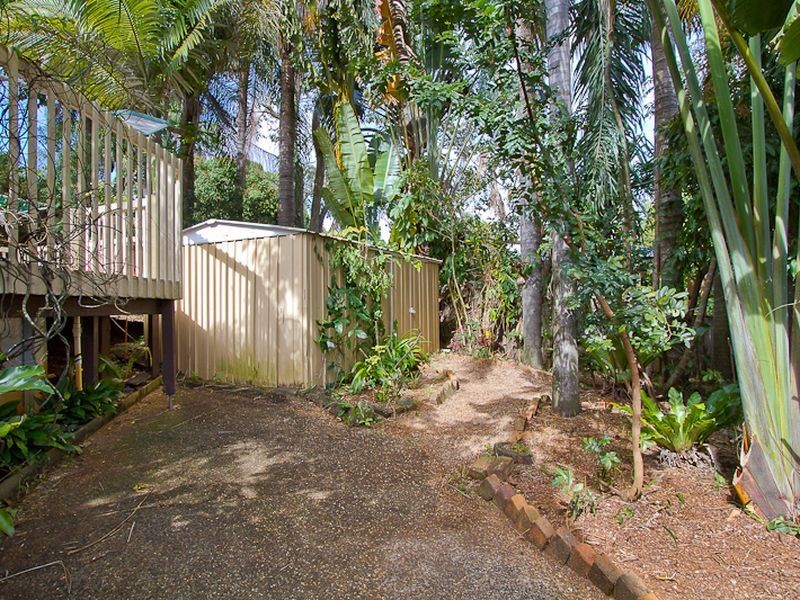 21 Widgee Avenue, Banora Point NSW 2486