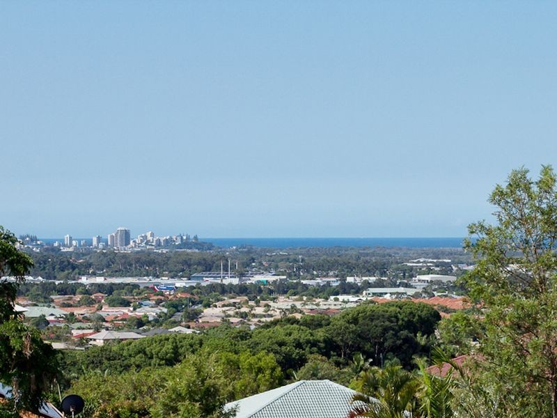 13 Inverness Court, Banora Point NSW 2486