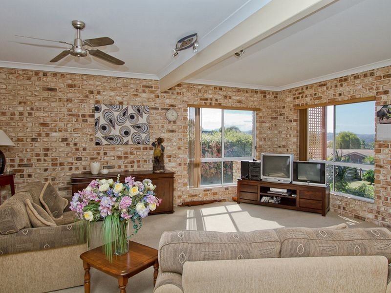 13 Inverness Court, Banora Point NSW 2486