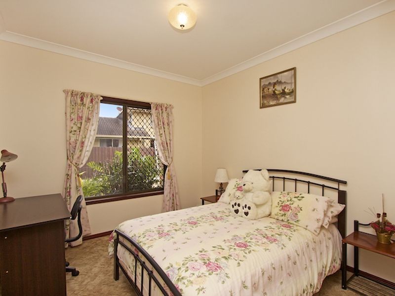 14 Seafarer Place, Banora Point NSW 2486