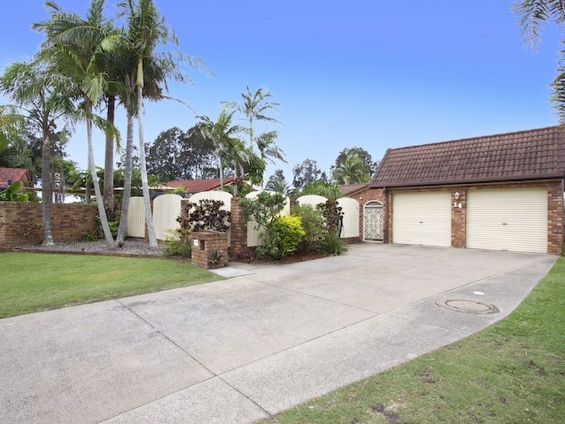 14 Seafarer Place, Banora Point NSW 2486