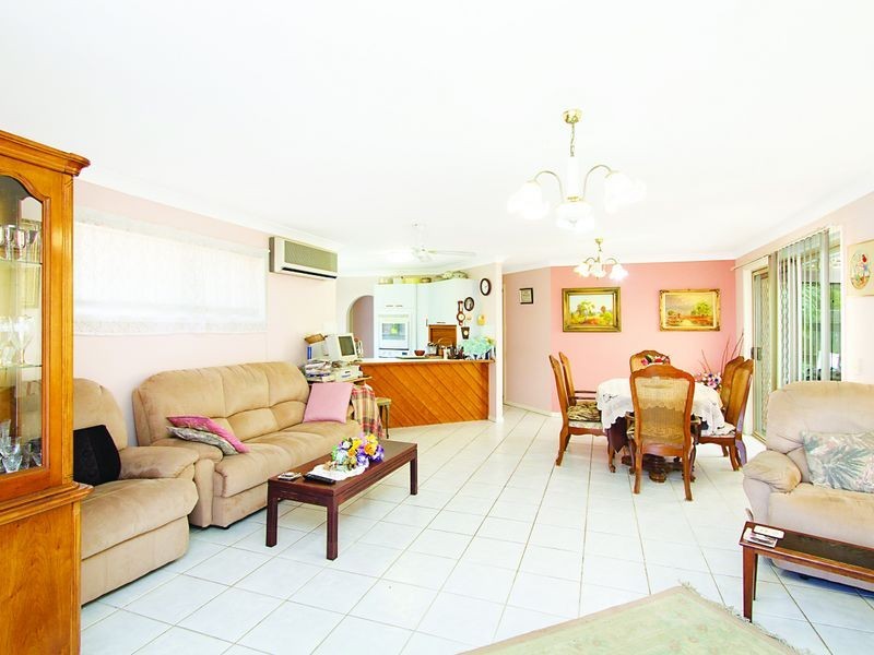 2/12 Aberdeen Court, Banora Point NSW 2486