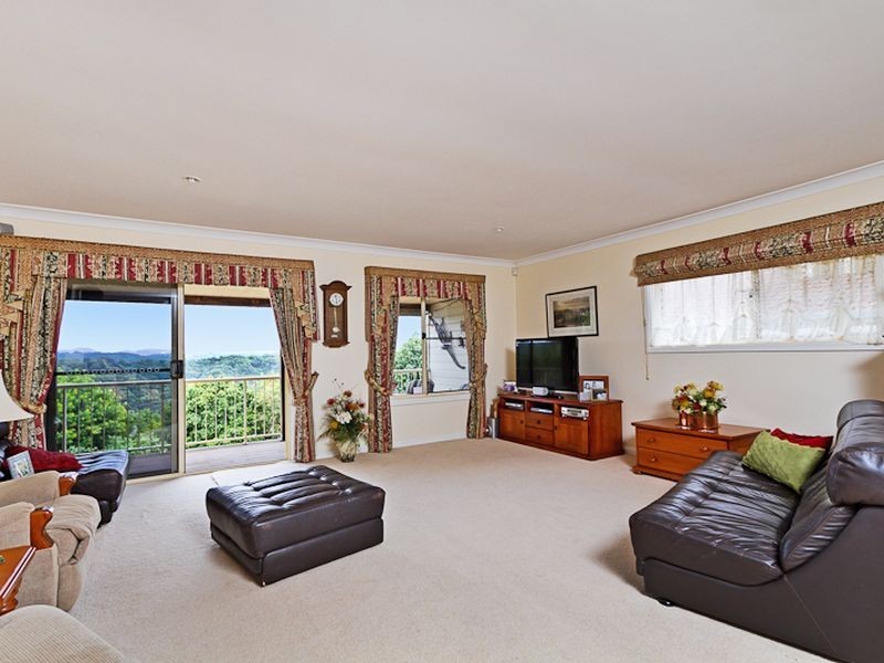 42 Karingal Avenue, Bilambil Heights NSW 2486