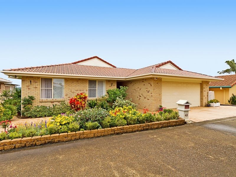 42 Karingal Avenue, Bilambil Heights NSW 2486