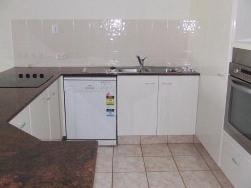 9/6-10 Tomewin, Currumbin QLD 4223