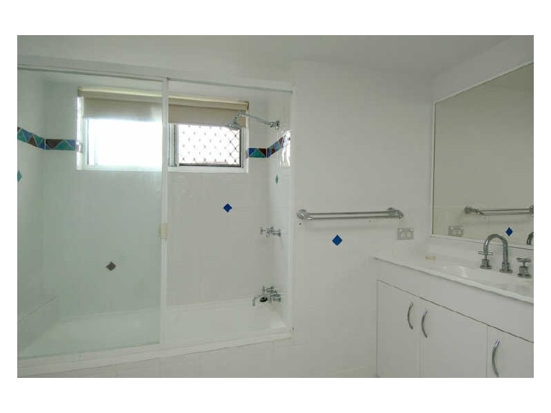 1/80 Pacific Parade, Bilinga QLD 4225