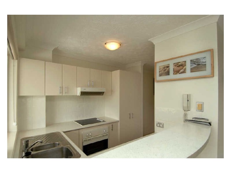 1/80 Pacific Parade, Bilinga QLD 4225