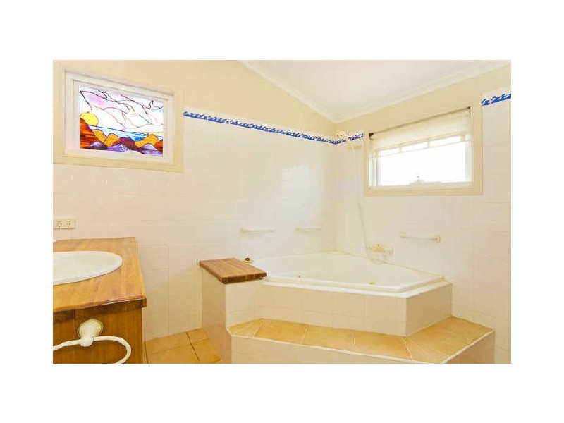 3b Wyberba St, Tugun QLD 4224