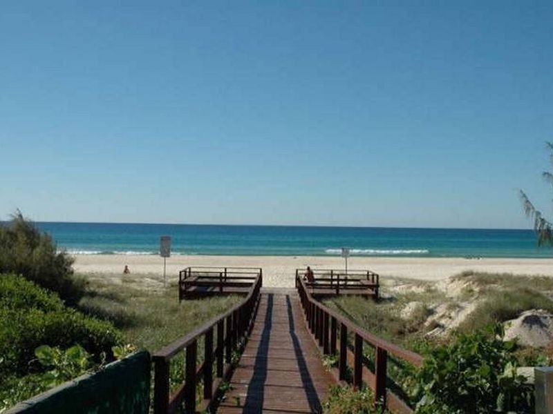 5/160 Pacific Parade, Bilinga QLD 4225