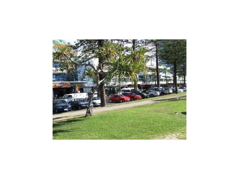 1/102 Chalk Street, Coolangatta QLD 4225