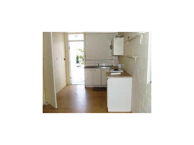1/102 Chalk Street, Coolangatta QLD 4225