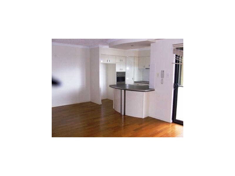 8/62 Garrick Street, Coolangatta QLD 4225