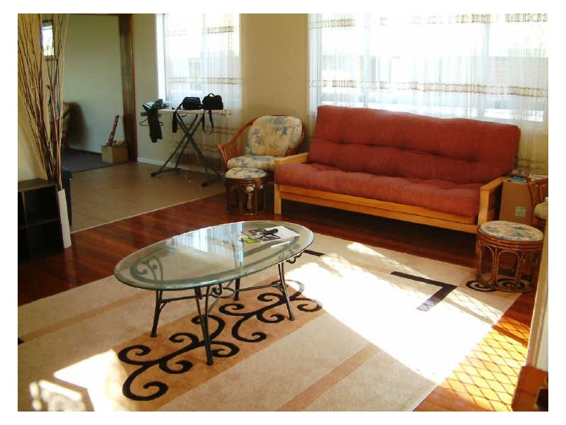 73 Sunset Boulevarde, Tweed Heads West NSW 2485