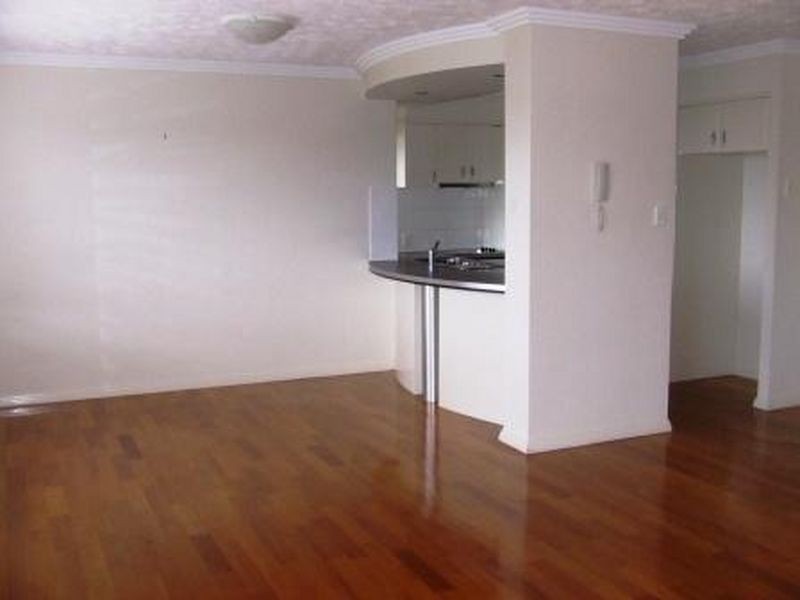 11/62 Garrick Street, Coolangatta QLD 4225