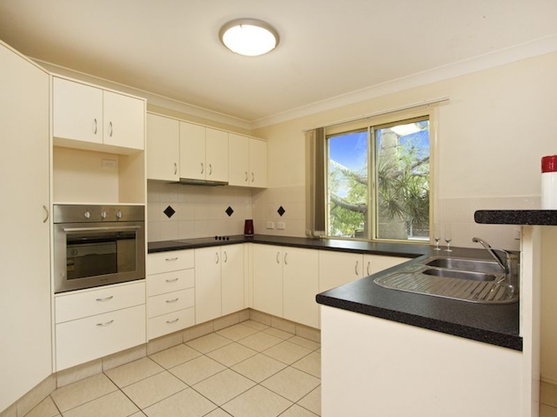 2/154 Kennedy Drive, Tweed Heads West NSW 2485