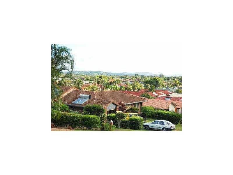 1/8 Mariners Court, Banora Point NSW 2486