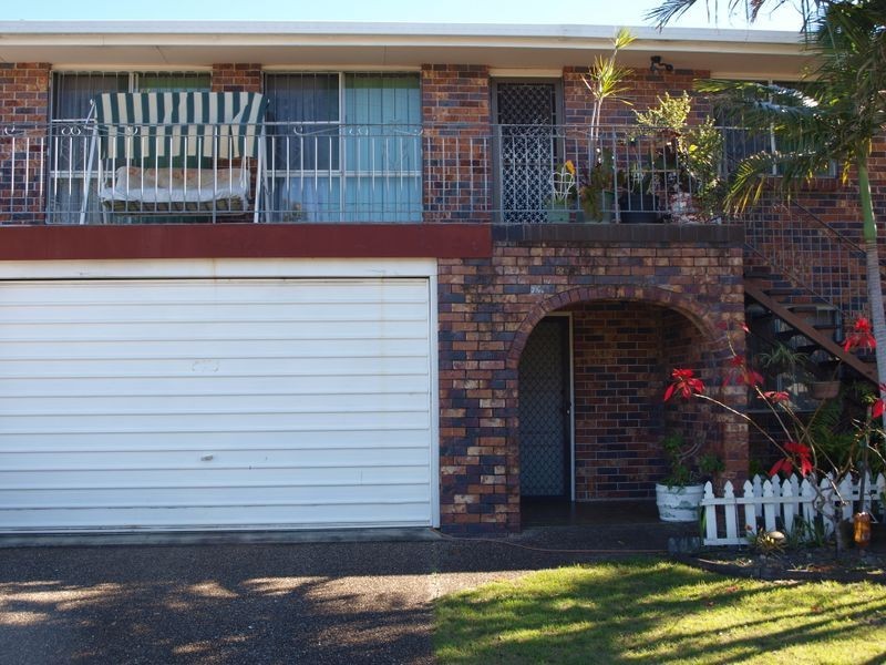 1/40 Blue Waters Crescent, Tweed Heads NSW 2485