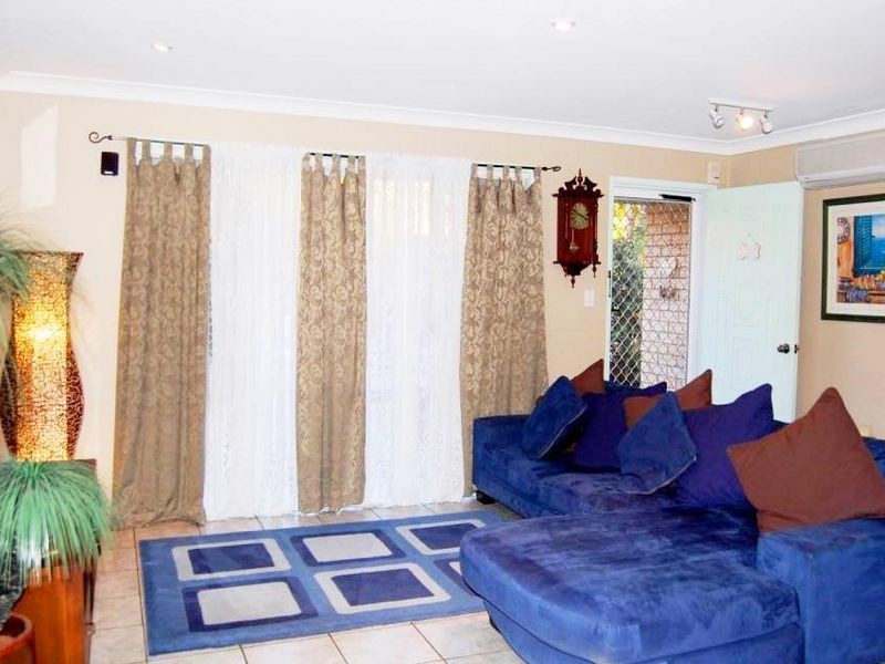 32 Lilly Pilly Dr, Banora Point NSW 2486