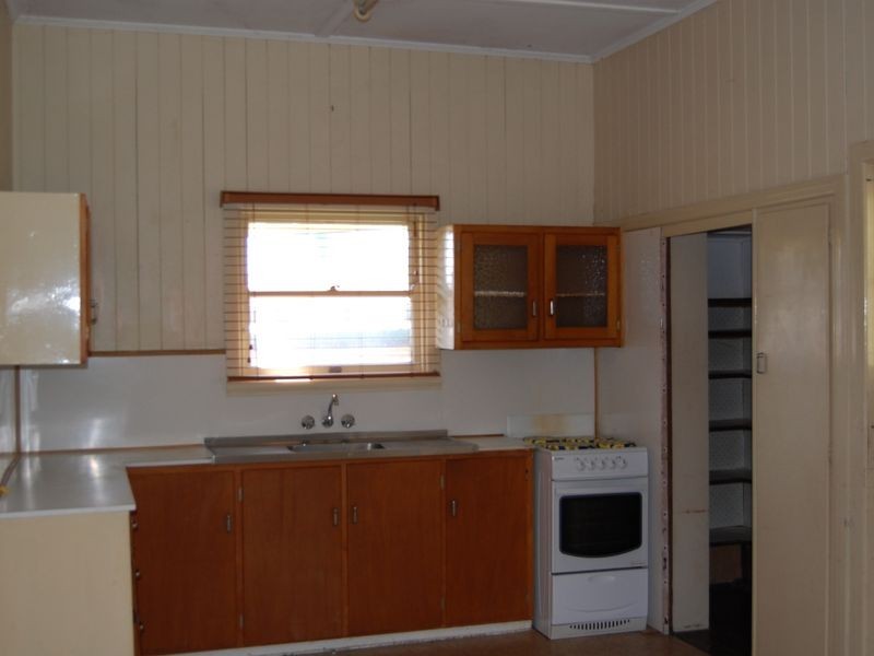 88 Dutton St, Coolangatta QLD 4225