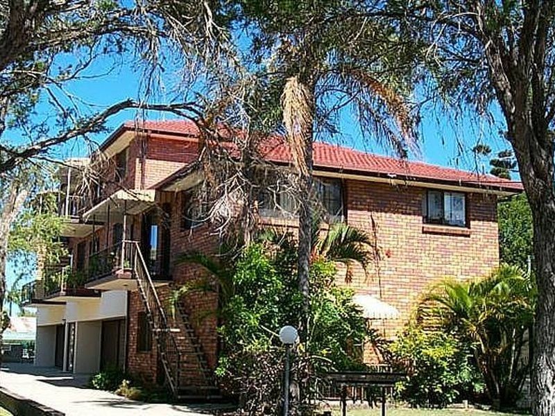 2/4 Pearl Street, Tweed Heads NSW 2485