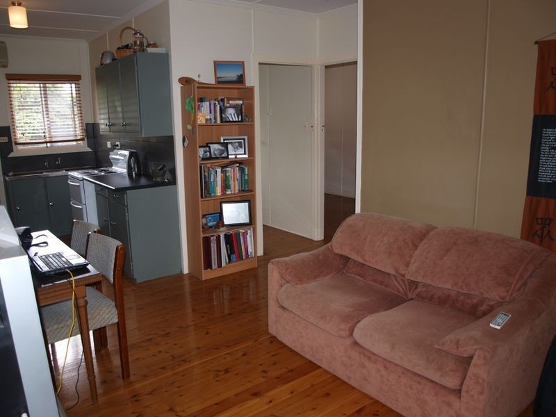 1/25 Stapylton St, Coolangatta QLD 4225