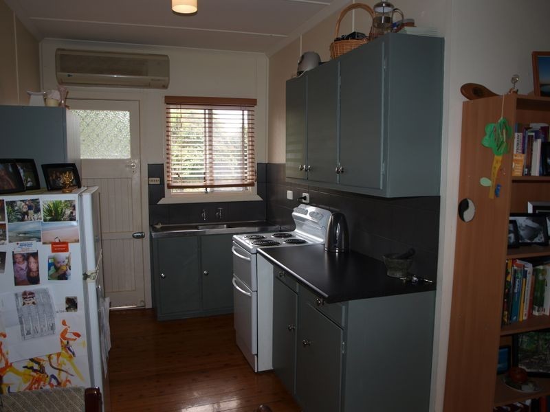 1/25 Stapylton St, Coolangatta QLD 4225