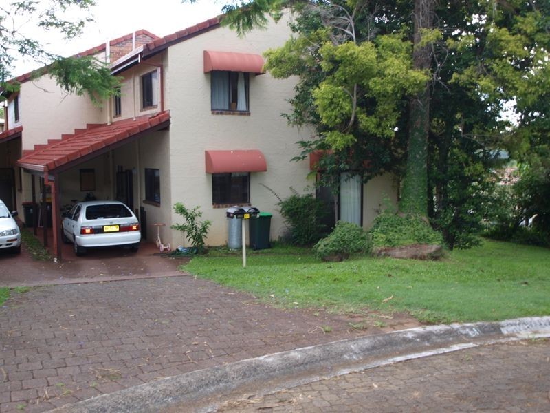 2/11 Coolabah, Banora Point NSW 2486