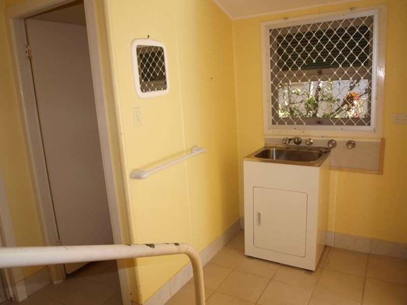 44 Bolton Street, Coolangatta QLD 4225