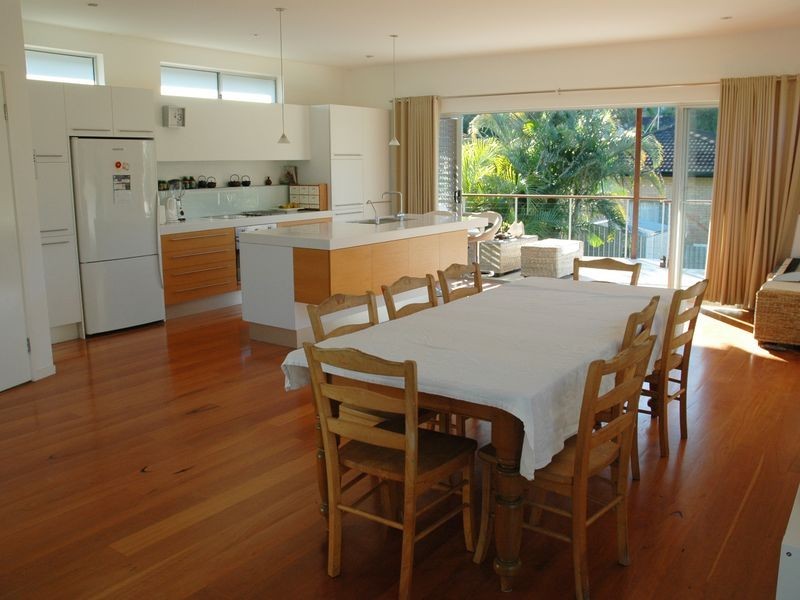 18 Miles Street, Kirra QLD 4225