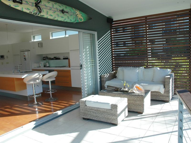 18 Miles Street, Kirra QLD 4225