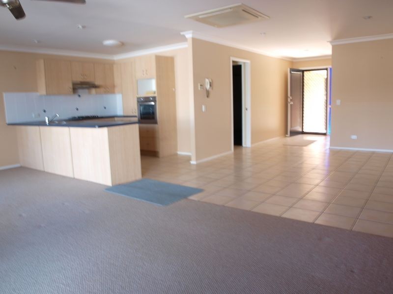 Shallow Bay Road, Tweed Heads South NSW 2486
