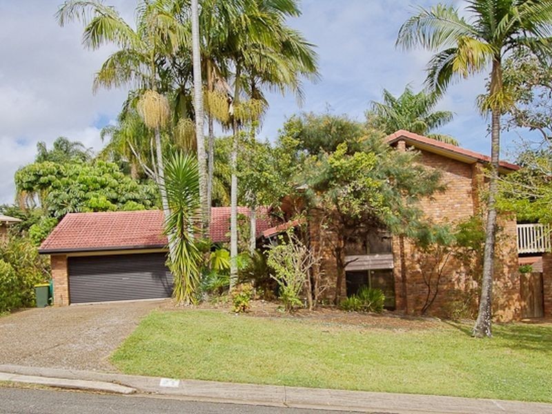 21 Widgee St, Banora Point NSW 2486