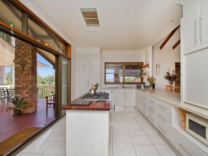 21 Widgee St, Banora Point NSW 2486