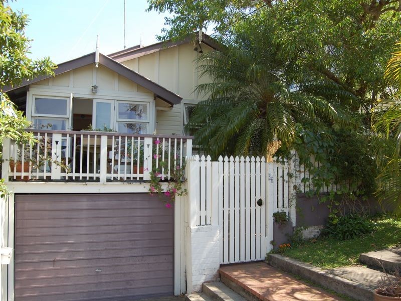 1/56 Stapylton Street, Coolangatta QLD 4225
