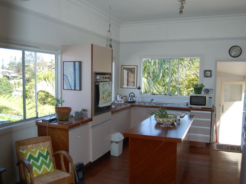 1/56 Stapylton Street, Coolangatta QLD 4225