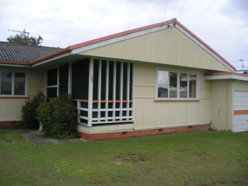 297 Adina Ave, Bilinga QLD 4225