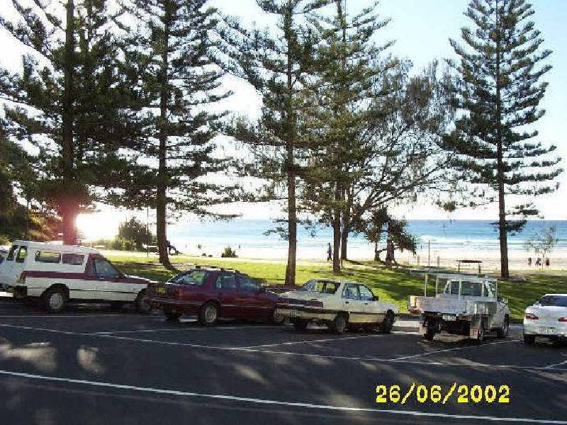 Bilinga QLD 4225
