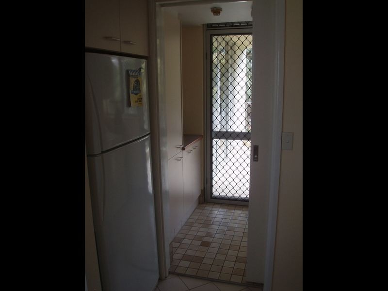 201/255 Boundary ST, Rainbow Bay QLD 4225