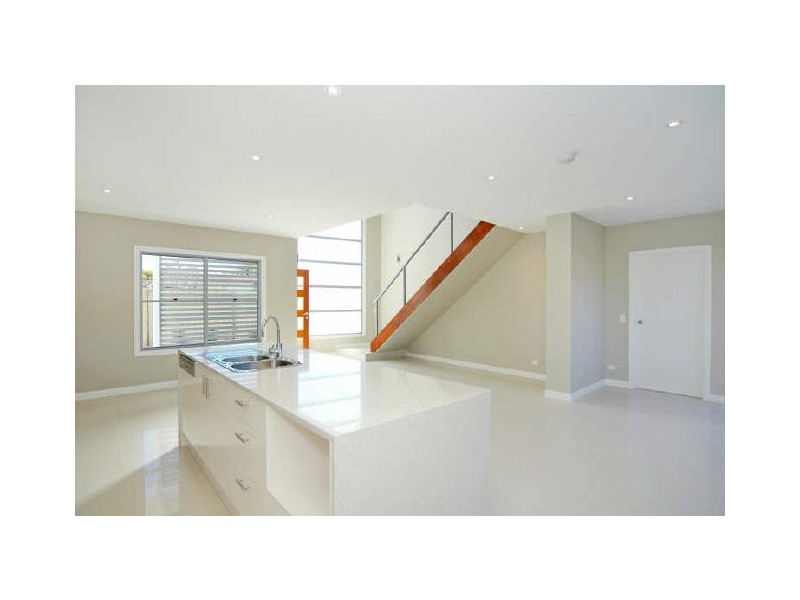 3/32 Korina Av, Kirra QLD 4225