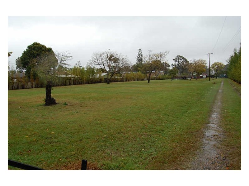 11 & 13 Gray Street, Tweed Heads West NSW 2485