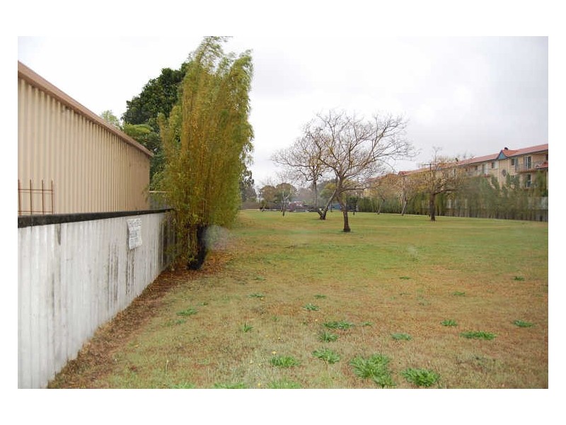 11 & 13 Gray Street, Tweed Heads West NSW 2485