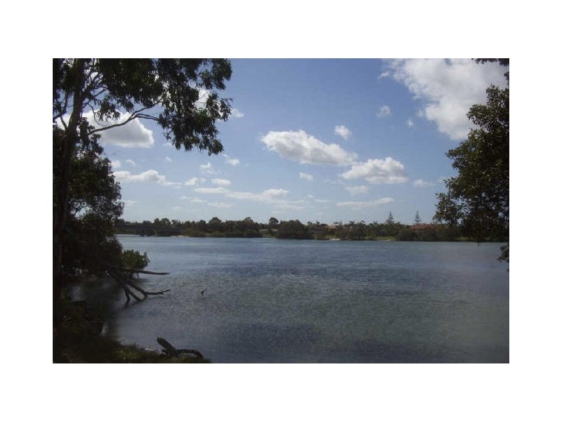 16/100 Dry Dock Road, Tweed Heads South NSW 2486