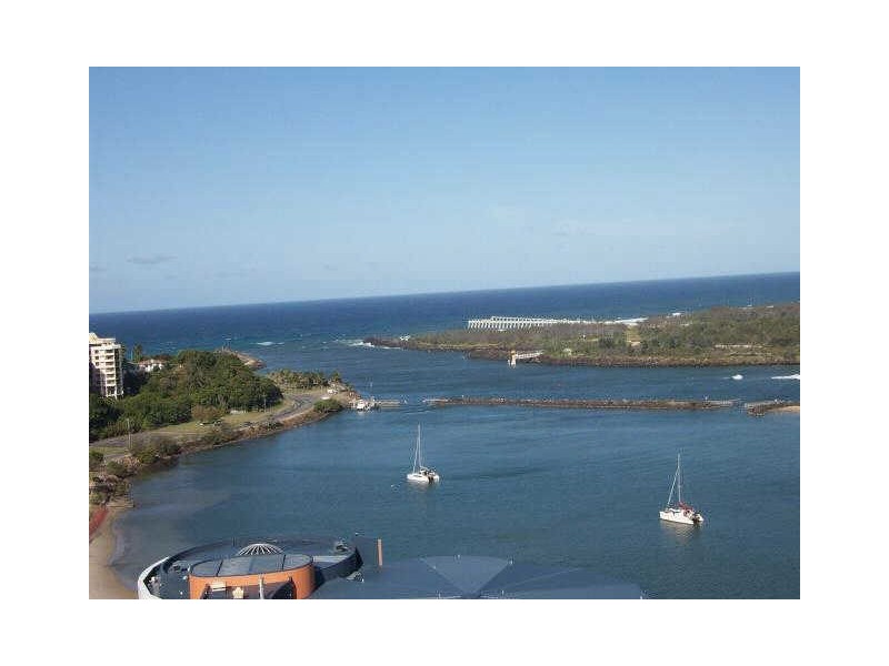 2/18 Hill Street, Rainbow Bay QLD 4225