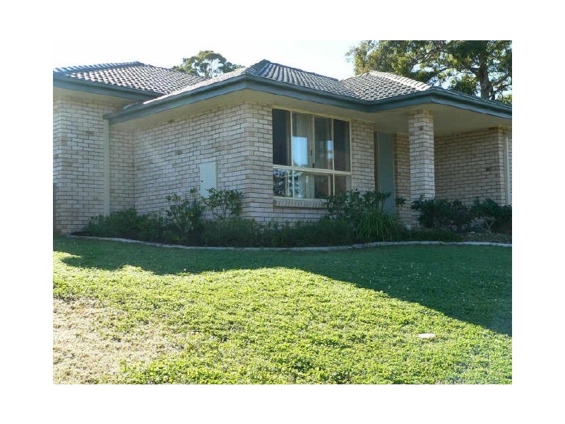 19 Firetail Court, Tweed Heads South NSW 2486