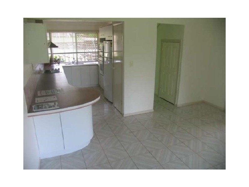 43 Glen Ayr Drive, Banora Point NSW 2486