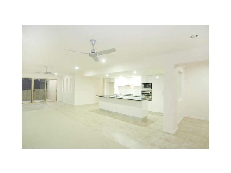 114 Botanical Circuit, Banora Point NSW 2486